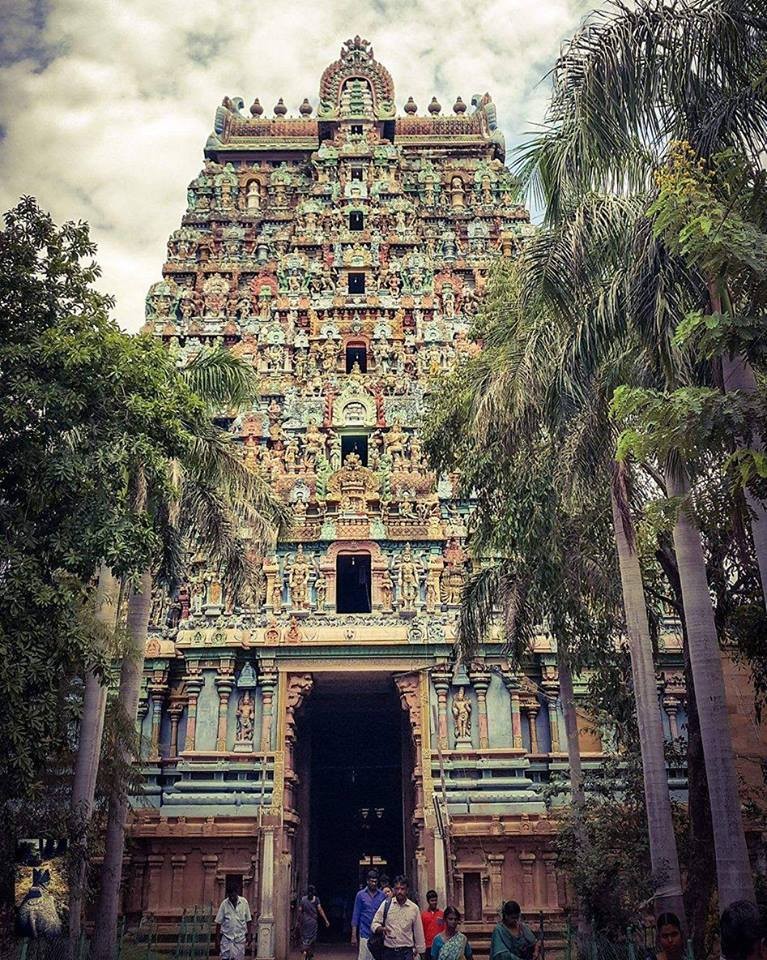 Jambukeswarar-Temple-Thiruvanaikaval1