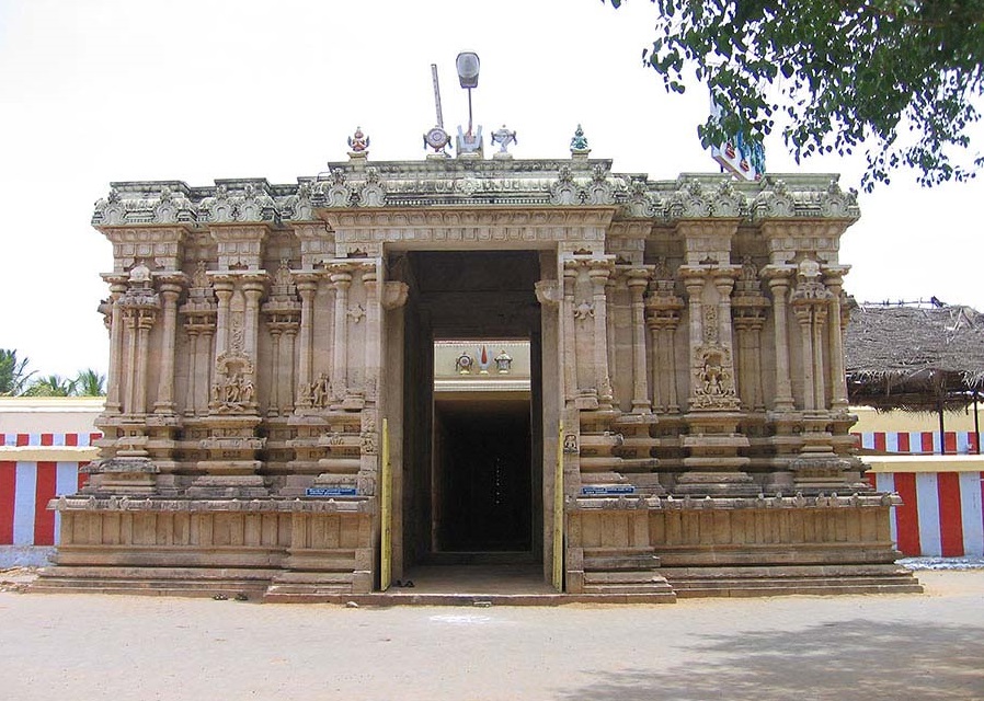 Thirukolur_temple